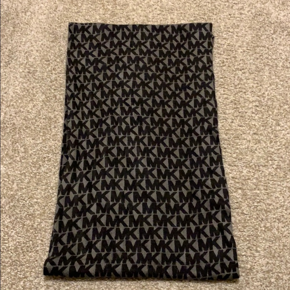 Michael Kors wrap scarf